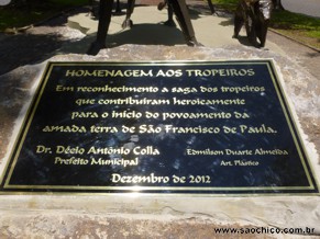 Monumento em Homenagem aos Tropeiros - Janeiro/2013